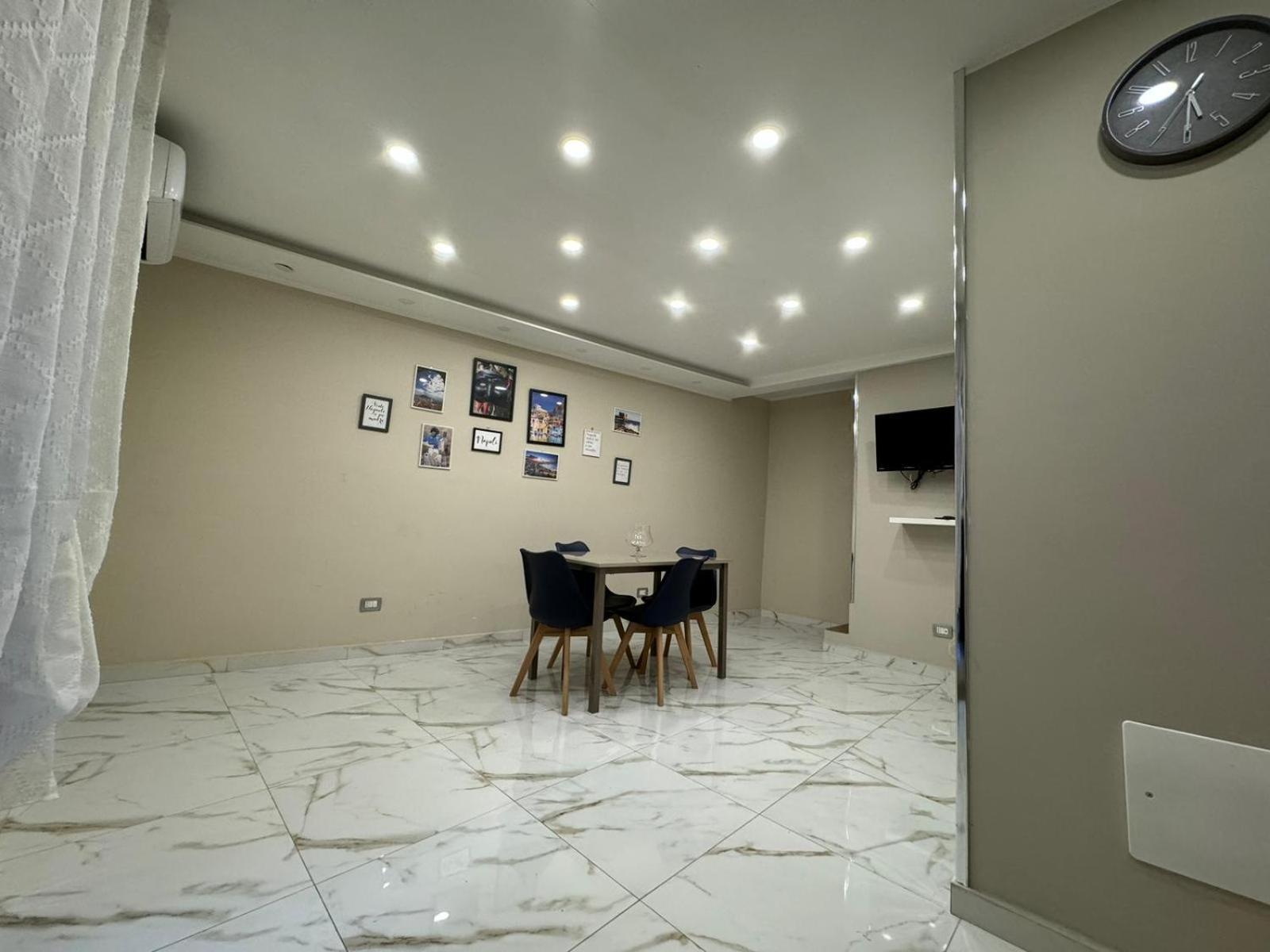 Pizzaiola'S Home Neapol Zewnętrze zdjęcie