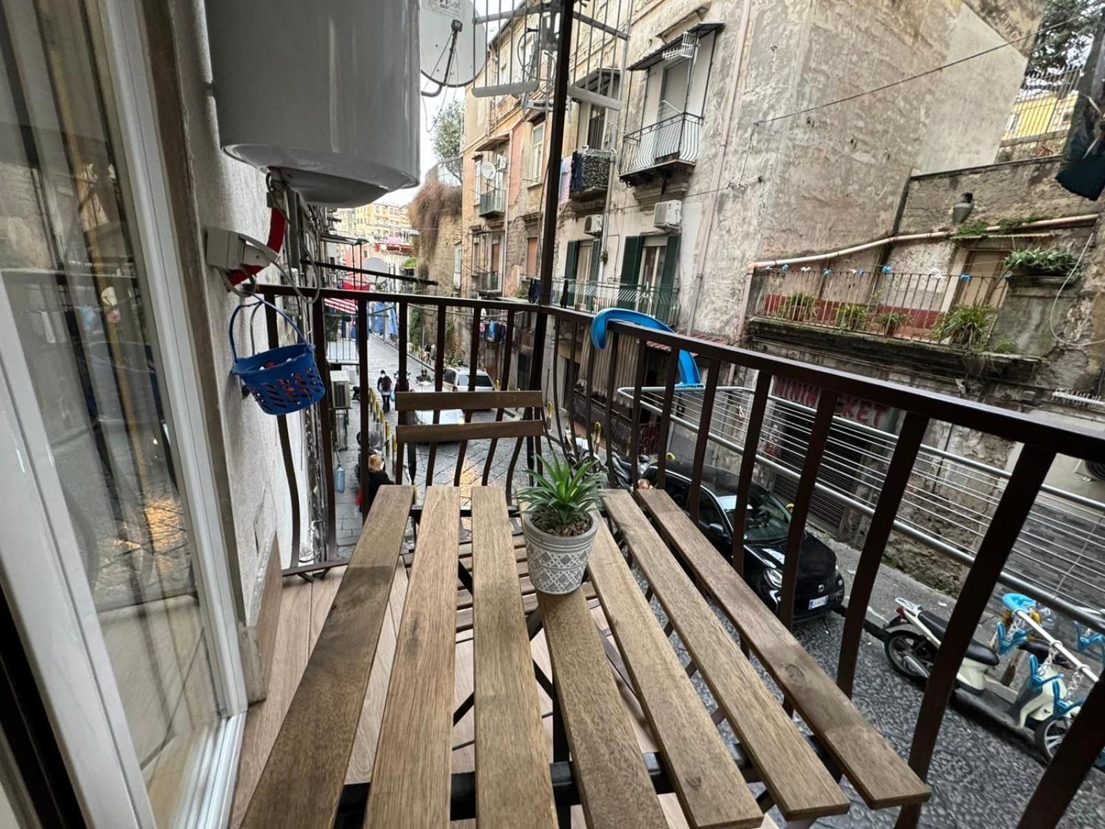 Pizzaiola'S Home Neapol Zewnętrze zdjęcie